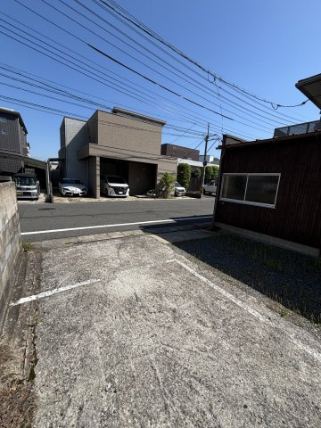 山本工務店駐車場①の駐車場