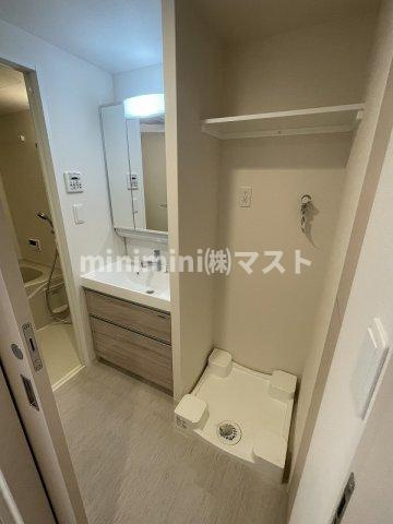 Dimus北浜の洗面所