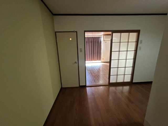 シャルマンパレスの居間・リビング