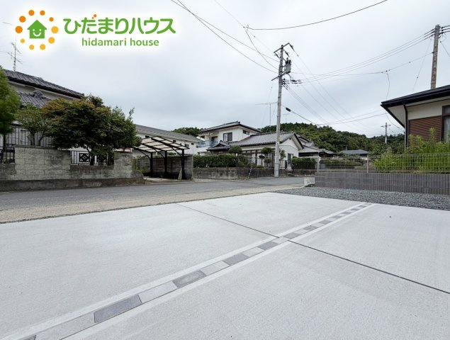 いわき市常磐下船尾１期　新築戸建　1号棟の駐車場|時間がない時もらくらくと車の出し入れができる並列駐車場を完備！！