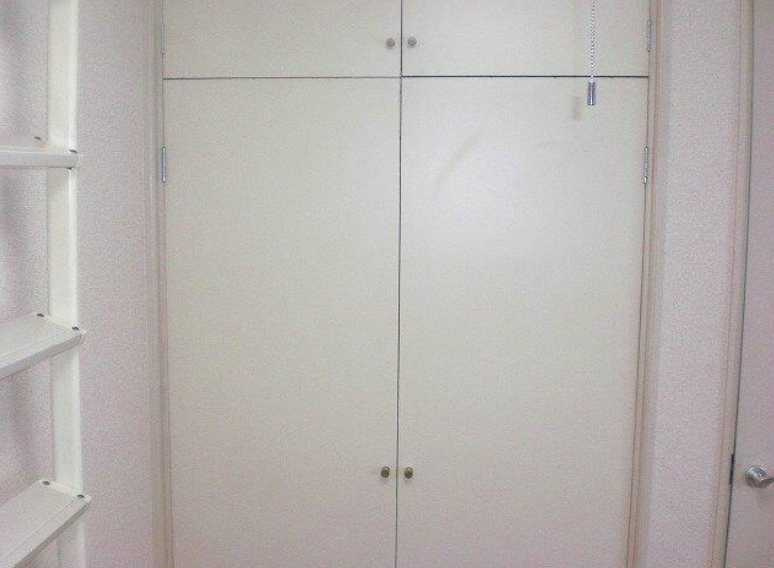 NMフラット　角部屋　出窓　システムキッチンの設備