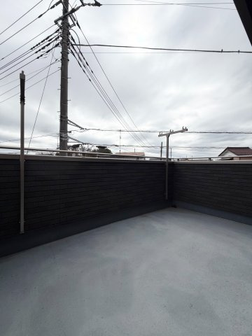 北足立郡伊奈町内宿台5丁目　中古戸建のバルコニー|バルコニーがあります