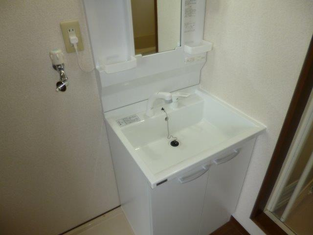 フローラリア酒津の独立洗面台|シャンプードレッサー