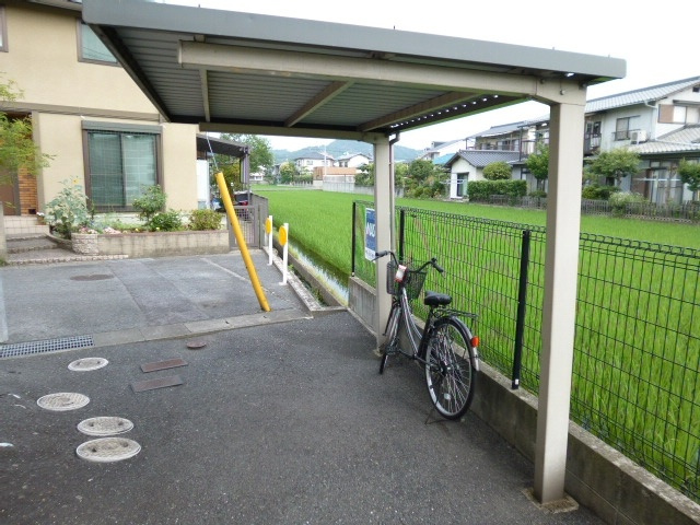 フローラリア酒津のその他共用部分|自転車置き場