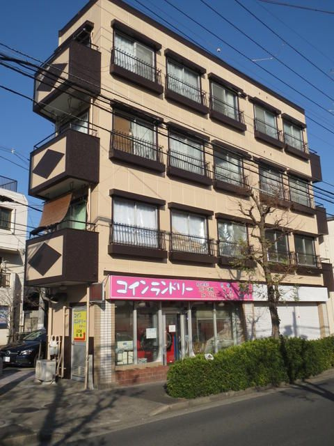 第８幸保マンションの外観