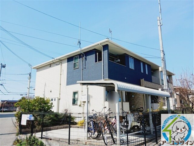 コスモグレイスＣの外観
