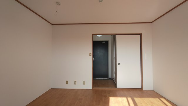 プレアール昭和台の洋室
