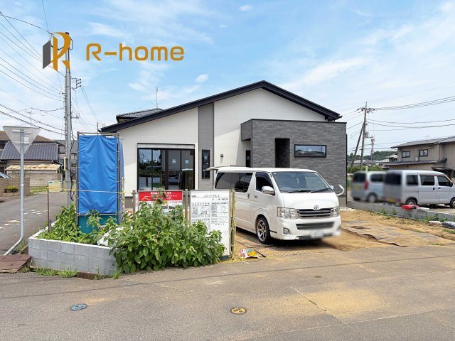 土浦市烏山7期　新築戸建て　1号棟の外観|ご予約を頂ければ、『平日』はもちろん『早朝』や『夜間』もご見学可能です♪お気軽にお申し付けください♪
