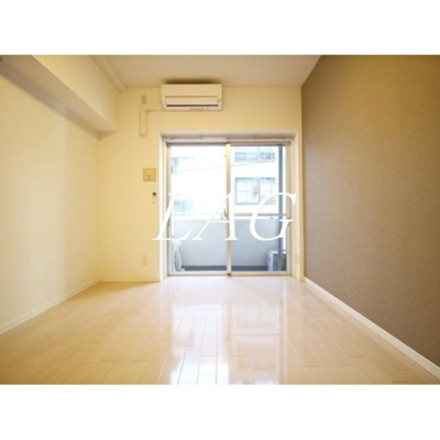 【居間・リビング】 | プレール・ドゥーク銀座東 | 洋室のお部屋です。
