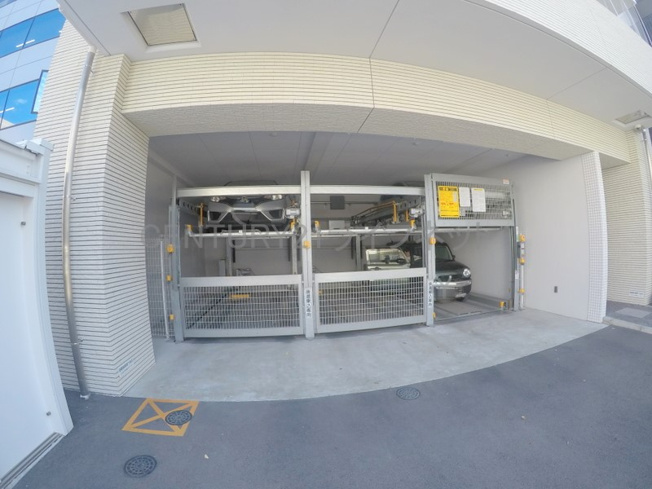 【駐車場】 | フォーチュニー江坂1