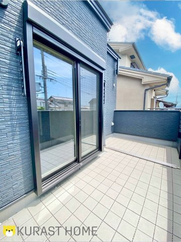 向日市森本町天神森　中古戸建のバルコニー