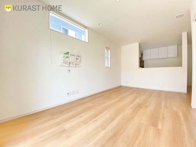 向日市森本町天神森　中古戸建の居間・リビング