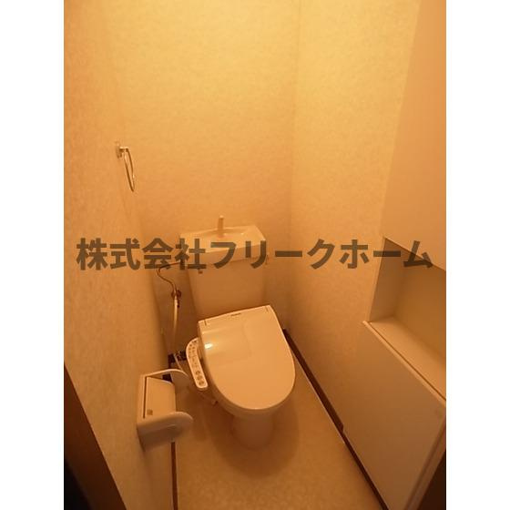 武蔵野市吉祥寺本町４丁目のアパートのトイレ