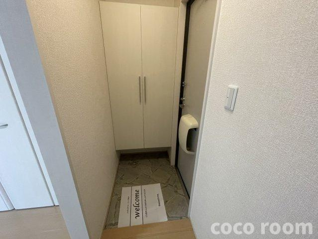 コート　スバル　Ｆ棟の玄関
