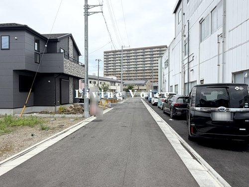【前面道路含む現地写真】 | 【仲介手数料０円】藤沢市長後3期　新築一戸建て　全3棟 | 藤沢市長後3期　新築一戸建て　全3棟