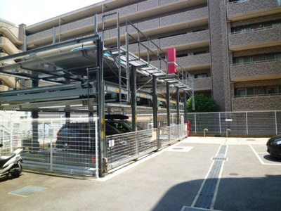 【駐車場】 | グランスイート醍醐駅前