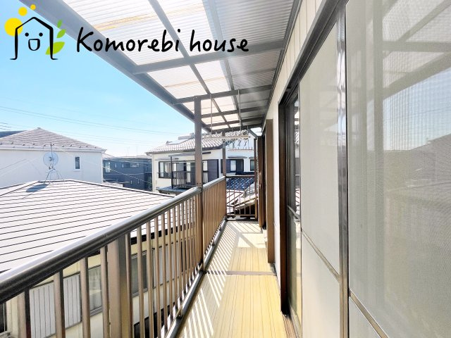 上尾市緑丘5丁目　中古戸建のバルコニー|落ち着いた時間を過ごせるバルコニーです