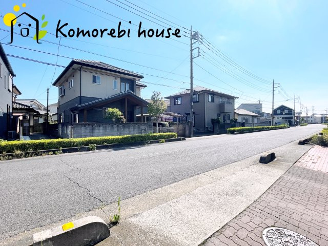 上尾市緑丘5丁目　中古戸建の前面道路含む現地写真|前面道路含む現地写真です