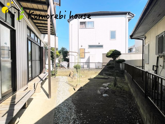 上尾市緑丘5丁目　中古戸建の庭|お庭が付いています