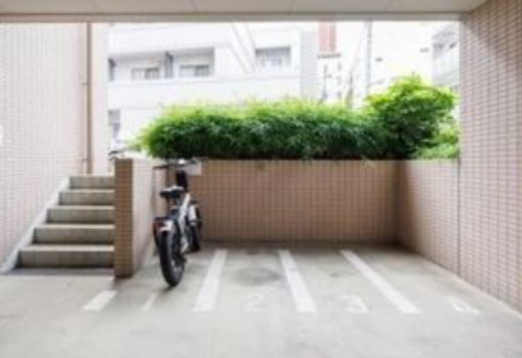 スペーシア三軒茶屋弐番館　駅近　ペット相談可　バイク置き場のその他共用部分