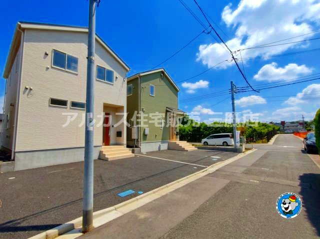 三鷹市北野3丁目 京王線 仙川駅 新築戸建の前面道路含む現地写真