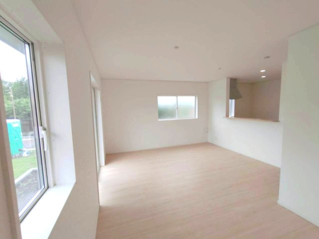 三鷹市北野3丁目 京王線 仙川駅 新築戸建の居間・リビング