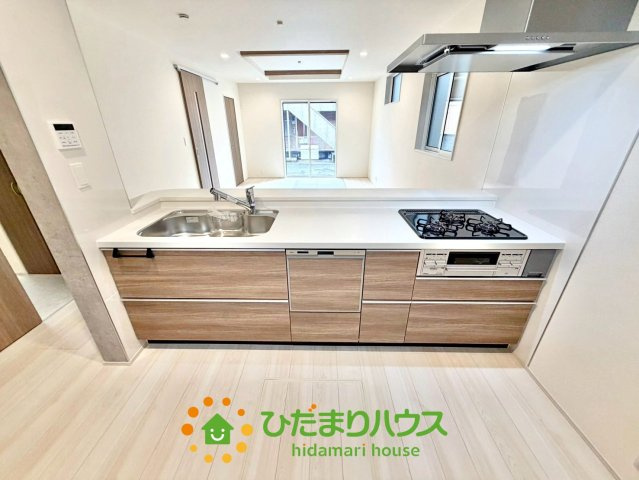 久喜市久喜北１丁目３期　新築一戸建て　02のキッチン