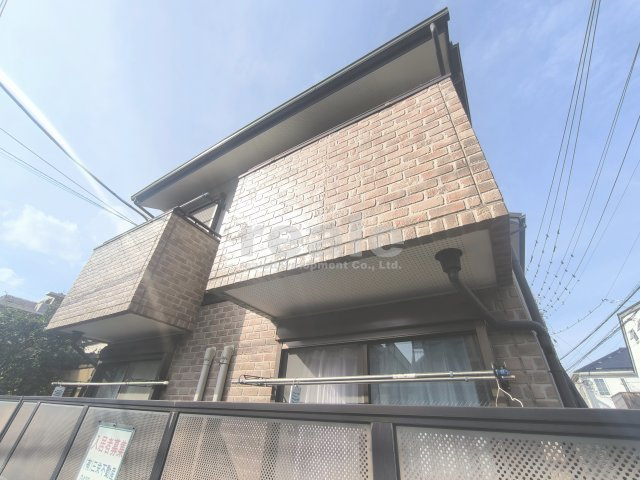 三鷹市牟礼６丁目のアパート