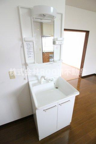 コーポカトレアの洗面所|洗面所です
