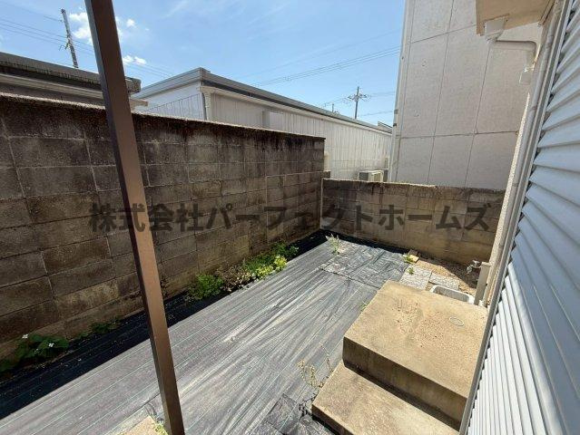 招提中町戸建　賃貸の庭|お庭の付いた物件です
