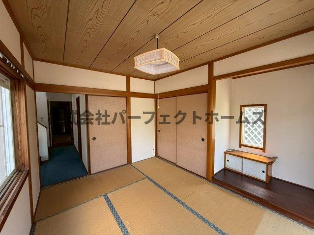 招提中町戸建　賃貸の和室|来客時にも便利な和室付き