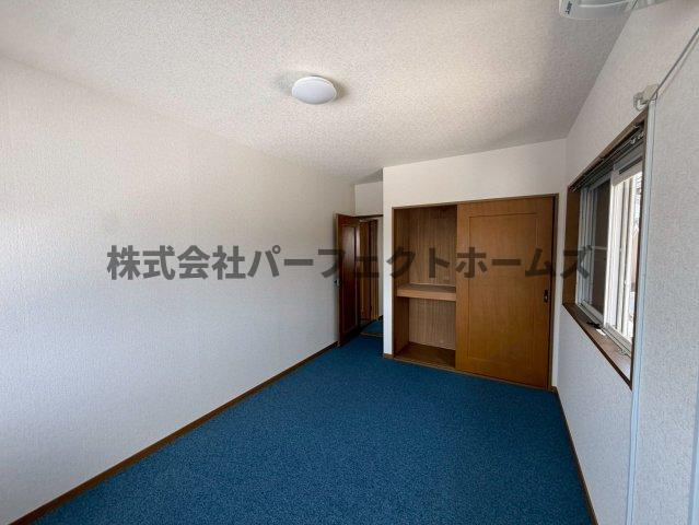 招提中町戸建　賃貸の洋室|ゆったりした洋室です