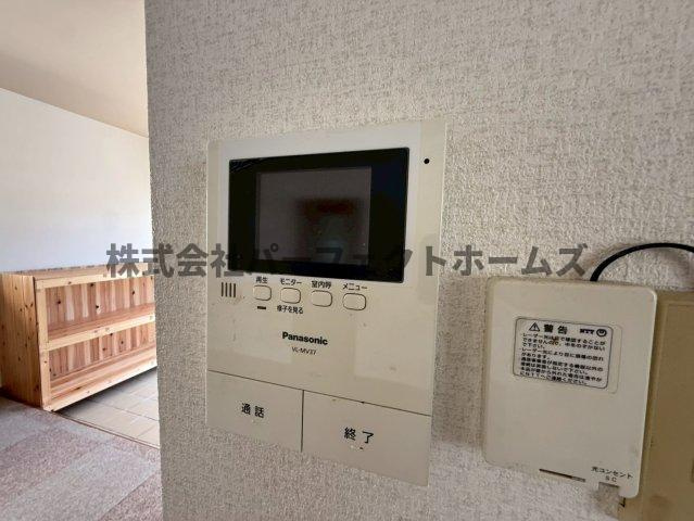 招提中町戸建　賃貸のセキュリティ