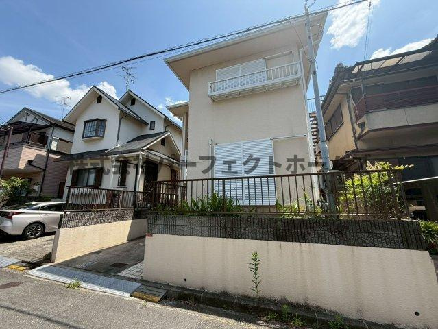 招提中町戸建　賃貸の外観|外観もきれいです
