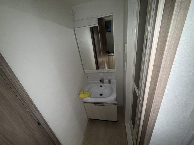 プレサンス神戸水木通ルミエスの玄関|同物件別部屋写真