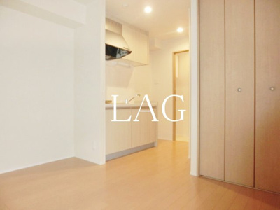 【居間・リビング】 | アネシスティリオ大塚 | 洋室のお部屋です。