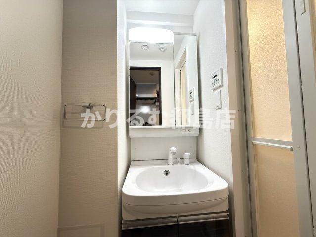 Premier Stage都島高倉町の洗面所