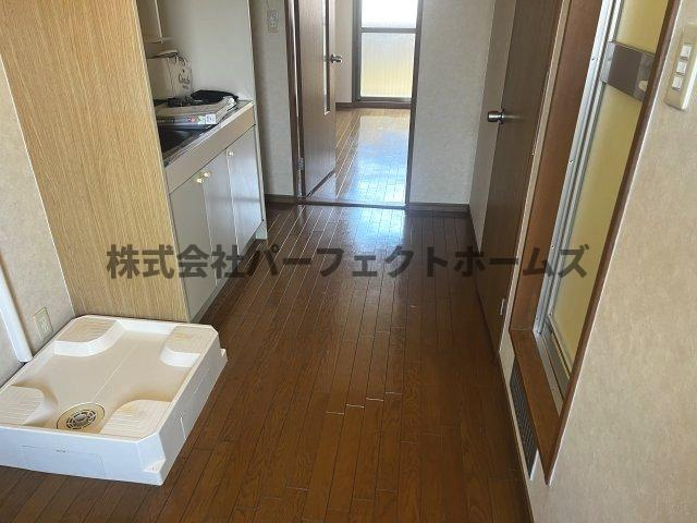 ルナコートの内装|明るい室内です