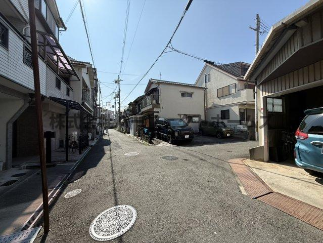 ルナコートの周辺