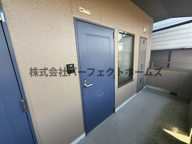 ルナコートの玄関|ゆったりとした玄関です