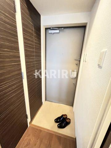 アーバネックス京橋プライマリーワンの玄関