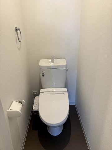 ジーメゾン明石東二見のトイレ
