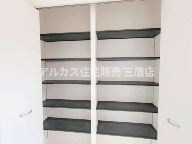 三鷹市北野3丁目 京王線 仙川駅 新築戸建の収納