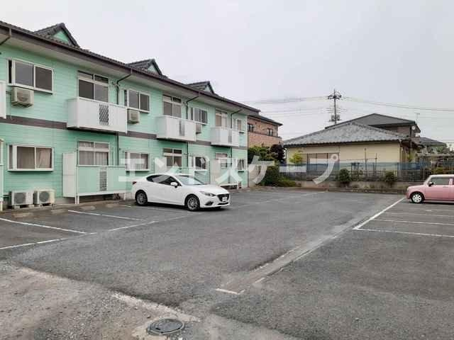 コートビレッジヤマモトＢの駐車場|高崎、前橋のお部屋探しはエンドスケープまで！お客様の理想お聞かせ下さい♪