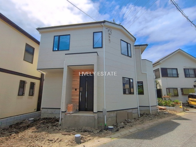 草加市新里町 新築分譲住宅