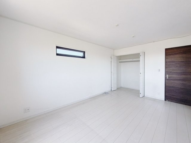 【中古戸建】太田市由良町の洋室|■洋室｜子供部屋のメリットは「自立心を養うことができる」「自分で整理整頓できるようになる」そして、お子様が成長した際には「プライバシーを確保できる」といい事だらけ♪
