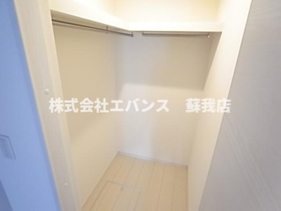 【収納】 | ミリアビタ大森台 | 十分な収納スペースのウォークインクローゼットです