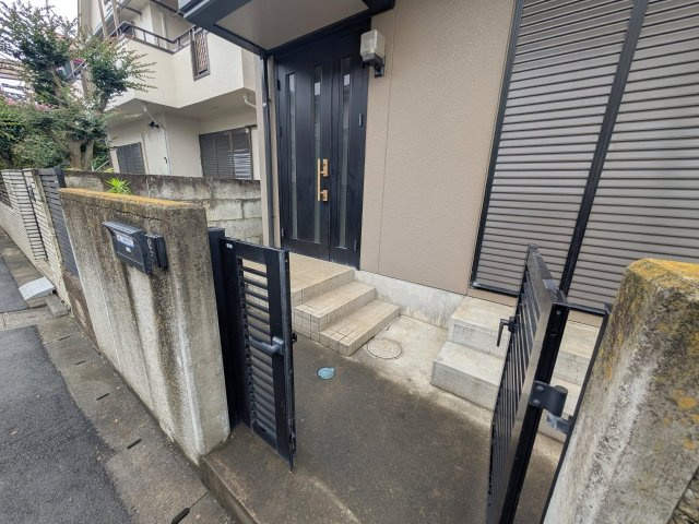 大河原邸のエントランス