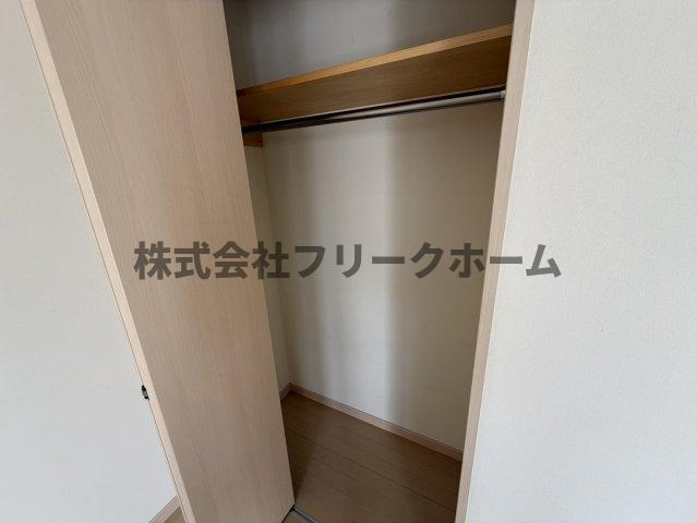 三鷹市上連雀２丁目のアパートの収納
