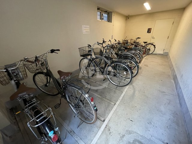 SK FUKUSHIMA GARDEN SUITE（エスケーフクシマガーデンスイート）のその他共用部分|SK FUKUSHIMA GARDEN SUITE　駐輪場